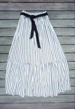 Load image into Gallery viewer, Black/White Striped Linen Casual Skirt
