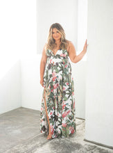 Load image into Gallery viewer, Cindy Tropical Maxi Dress
